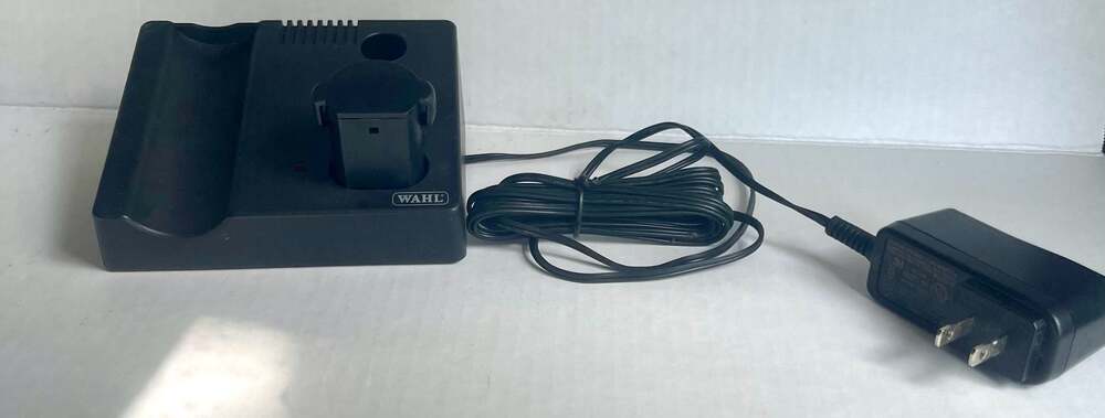 Wahl Arco Professional Animal Clipper Charging Stand with Power Adapter